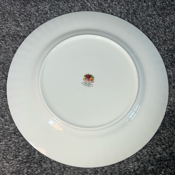 DINNER PLATE OLD COUNTRY ROSES 1962 ROYAL ALBERT BONE CHINA ENGLAND VINTAGE - Picture 6 of 10